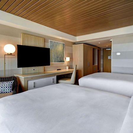Doubletree By Hilton Oceanfront Вирджиния Бийч Екстериор снимка