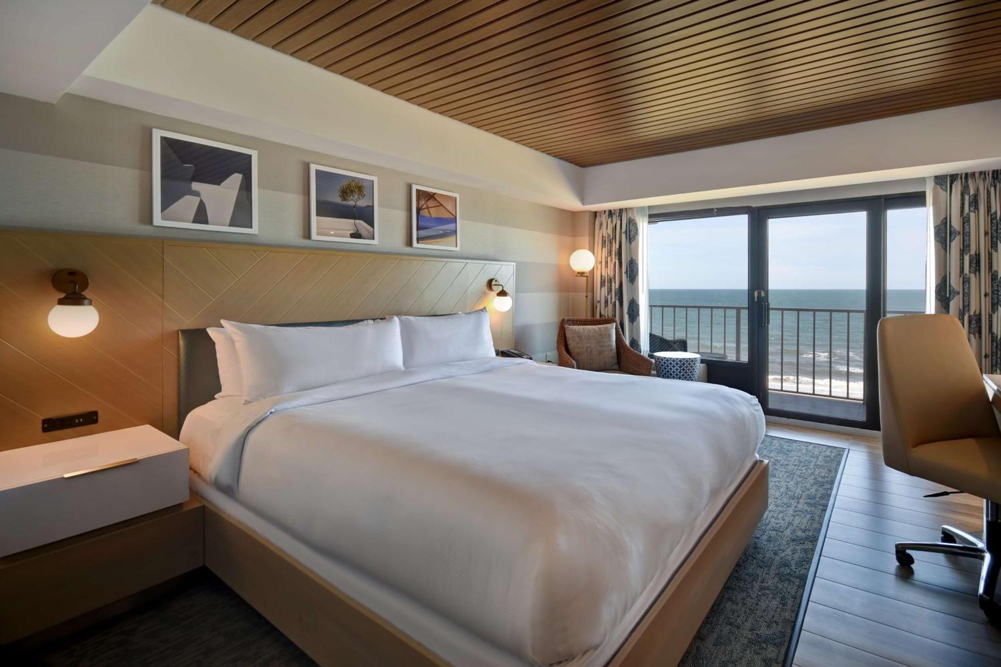 Doubletree By Hilton Oceanfront Вирджиния Бийч Екстериор снимка