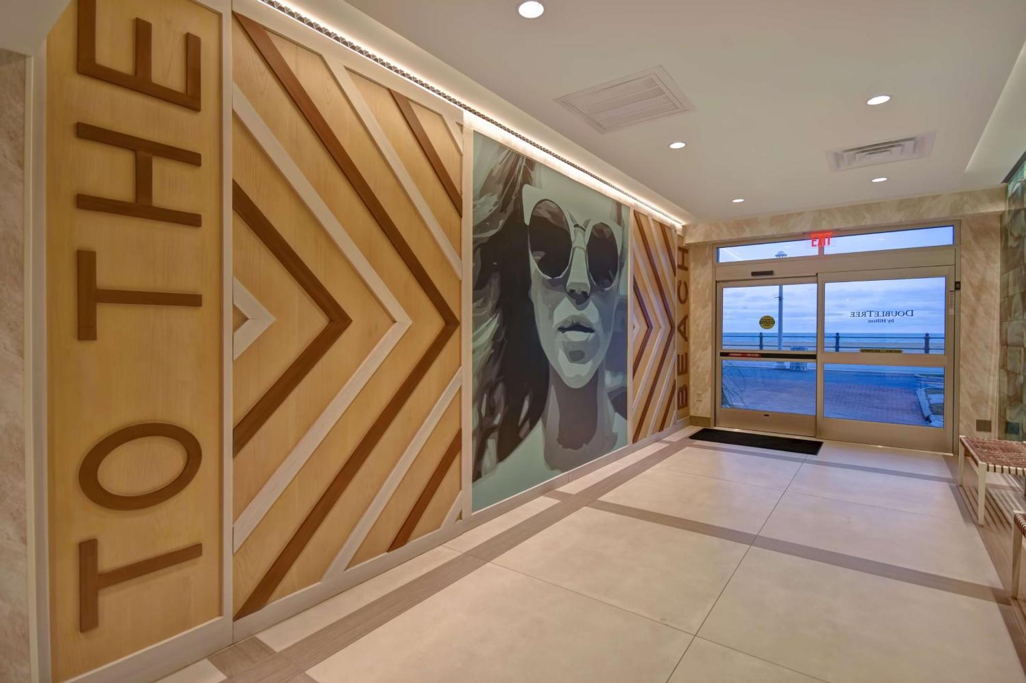 Doubletree By Hilton Oceanfront Вирджиния Бийч Екстериор снимка