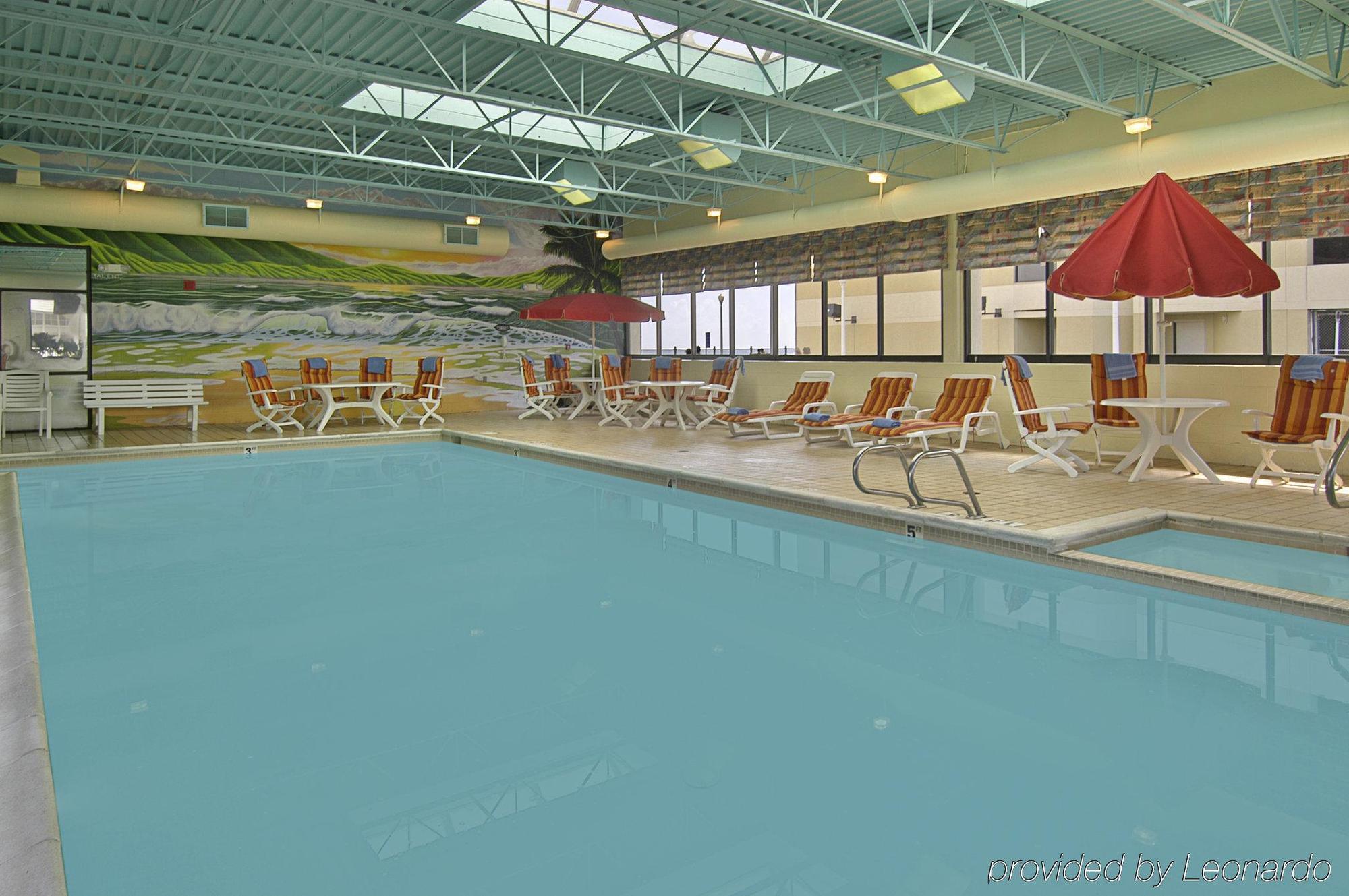 Doubletree By Hilton Oceanfront Вирджиния Бийч Съоръжения снимка